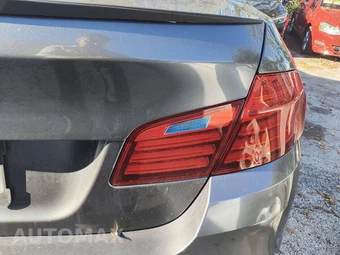 2016 BMW 5 Series Sedan 528i - miniatura 23
