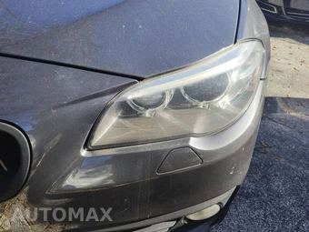 2016 BMW 5 Series Sedan 528i - miniatura 25