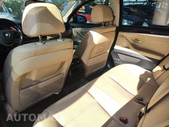 2016 BMW 5 Series Sedan 528i - miniatura 34