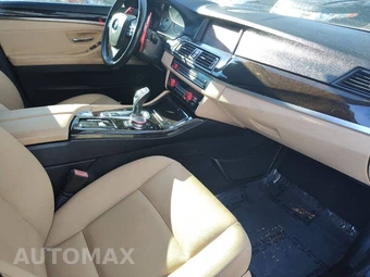 2016 BMW 5 Series Sedan 528i - miniatura 43