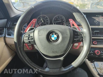 2016 BMW 5 Series Sedan 528i - miniatura 47