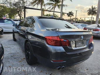 2016 BMW 5 Series Sedan 528i - miniatura 6