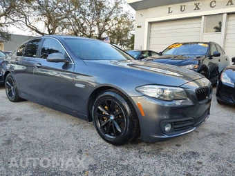 2016 BMW 5 Series Sedan 528i - miniatura 8