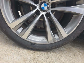 2016 BMW 5 Series Sedan 528i - miniatura 21