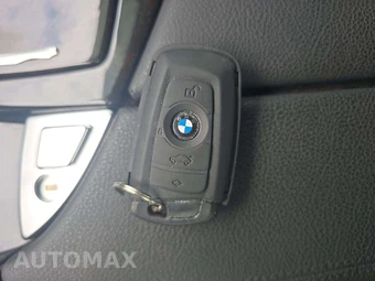 2016 BMW 5 Series Sedan 528i - miniatura 5