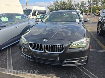 2016 BMW 5 Series Sedan 528i - miniatura 2