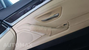 2016 BMW 5 Series Sedan 528i - miniatura 21