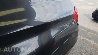 2016 BMW 5 Series Sedan 528i - miniatura 23