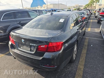 2016 BMW 5 Series Sedan 528i - miniatura 4
