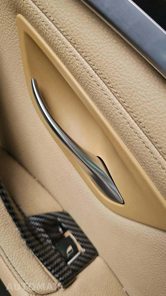 2016 BMW 5 Series Sedan 528i – miniatura 28