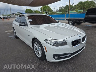 2016 BMW 5 Series Sedan 528i – miniatura 3