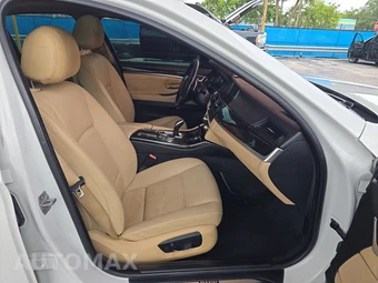 2016 BMW 5 Series Sedan 528i – miniatura 8