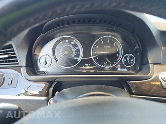 2016 BMW 5 Series Sedan 528i – miniatura 12