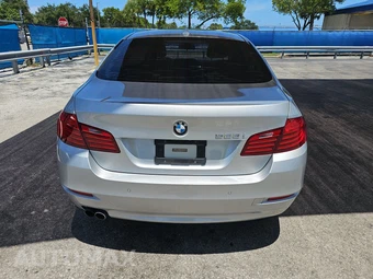 2016 BMW 5 Series Sedan 528i – miniatura 5