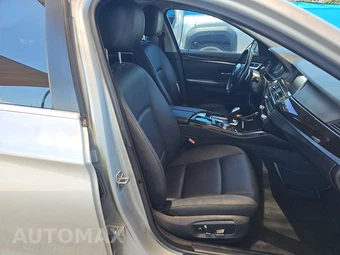 2016 BMW 5 Series Sedan 528i – miniatura 8
