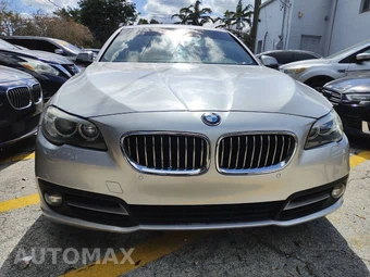 2016 BMW 5 Series Sedan 528i - miniatura 18