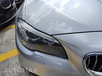 2016 BMW 5 Series Sedan 528i - miniatura 22