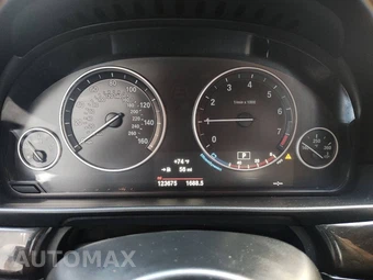 2016 BMW 5 Series Sedan 528i - miniatura 38