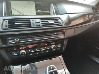 2016 BMW 5 Series Sedan 528i - miniatura 42