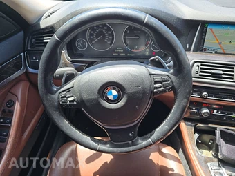 2016 BMW 5 Series Sedan 528i - miniatura 10