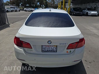 2016 BMW 5 Series Sedan 528i - miniatura 5