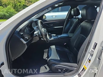 2016 BMW 5 Series Sedan 528i xDrive M SPORT LINE - miniatura 13