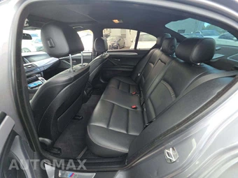 2016 BMW 5 Series Sedan 528i xDrive M SPORT LINE - miniatura 13