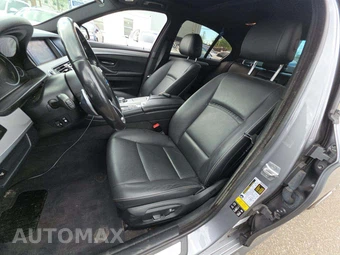 2016 BMW 5 Series Sedan 528i xDrive M SPORT LINE - miniatura 6