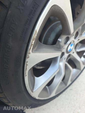 2016 BMW 5 Series Sedan 528i xDrive - miniatura 21