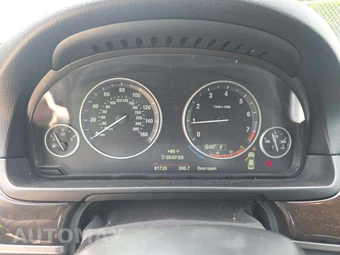 2016 BMW 5 Series Sedan 528i xDrive - miniatura 6