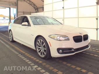 2016 BMW 5 Series Sedan 528i xDrive - miniatura 3