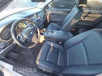 2016 BMW 5 Series Sedan 528i xDrive - miniatura 7