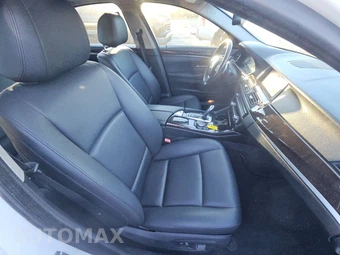 2016 BMW 5 Series Sedan 528i xDrive - miniatura 8