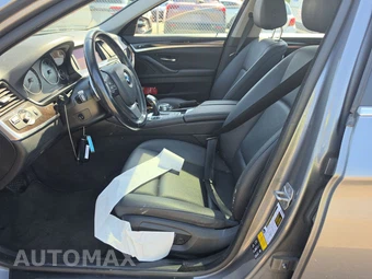 2016 BMW 5 Series Sedan 528i xDrive - miniatura 7