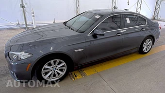 2016 BMW 5 Series Sedan 528i xDrive