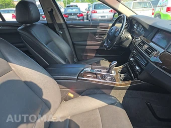 2016 BMW 5 Series Sedan 528i xDrive - miniatura 8