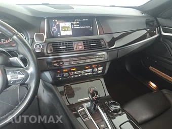 2016 BMW 5 Series Sedan 535d M SPORT LINE - miniatura 11