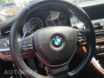 2016 BMW 5 Series Sedan 535i xDrive - miniatura 10