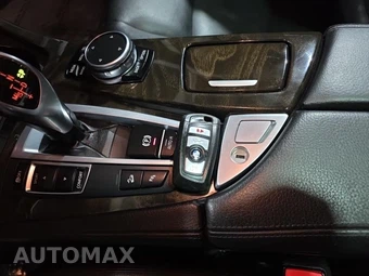 2016 BMW 5 Series Sedan 535i xDrive - miniatura 23