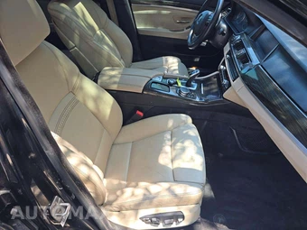2016 BMW 5 Series Sedan 550i LUXURY LINE - miniatura 18