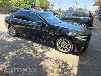 2016 BMW 5 Series Sedan 550i LUXURY LINE - miniatura 4