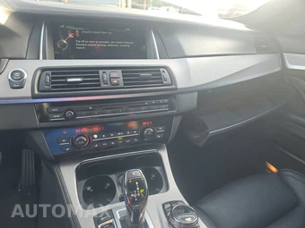 2016 BMW 5 Series Sedan 550i M SPORT LINE - miniatura 11