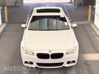 2016 BMW 5 Series Sedan 550i M SPORT LINE - miniatura 2