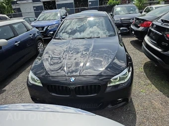 2016 BMW 5 Series Sedan 550i xDrive M SPORT LINE - miniatura 2