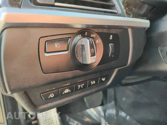 2016 BMW 6 Series Convertible 650i xDrive M SPORT LINE - miniatura 28
