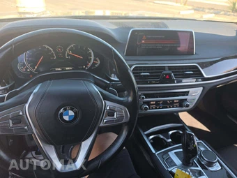 2016 BMW 7 Series Sedan 740i M SPORT LINE - miniatura 7