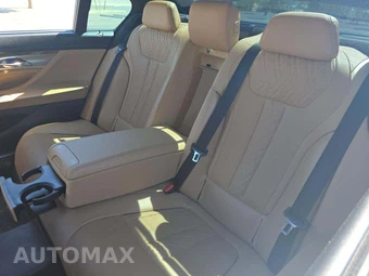 2016 BMW 7 Series Sedan 740i M SPORT LINE - miniatura 10