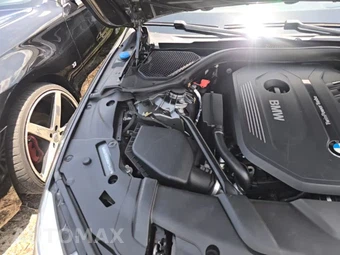 2016 BMW 7 Series Sedan 740i - miniatura 21