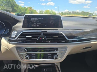 2016 BMW 7 Series Sedan 750i M SPORT LINE - miniatura 10