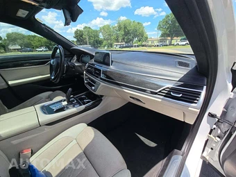 2016 BMW 7 Series Sedan 750i M SPORT LINE - miniatura 19